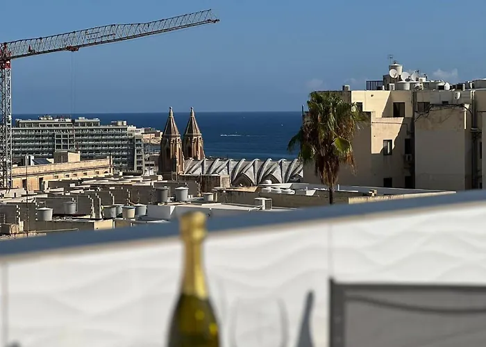 Luxurious Penthouse In Apartament Sliema