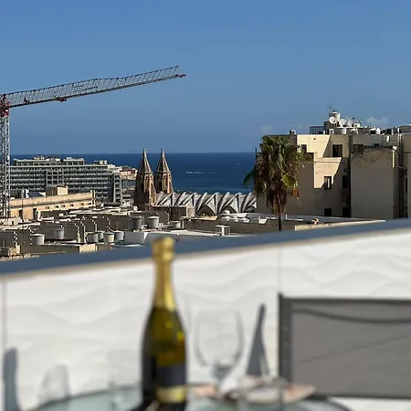 Luxurious Penthouse In Apartment Sliema