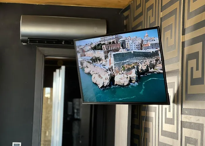 Luxurious Penthouse In 公寓 斯利马